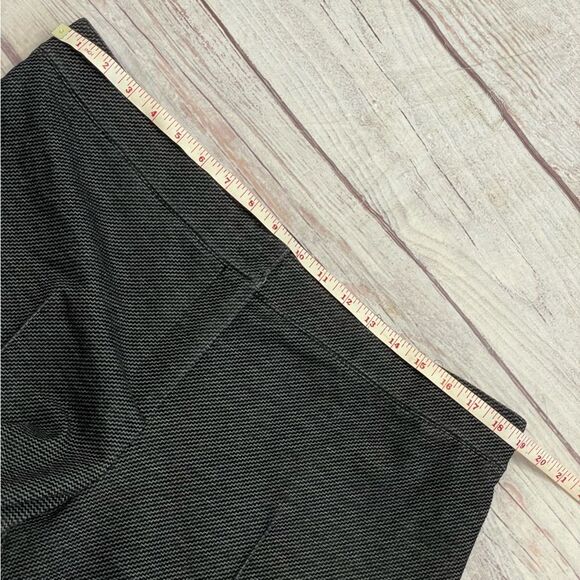 Akris Punto Pleat Front Checked Soft Cropped Trousers Black Grey Size 14 - Picture 5 of 8